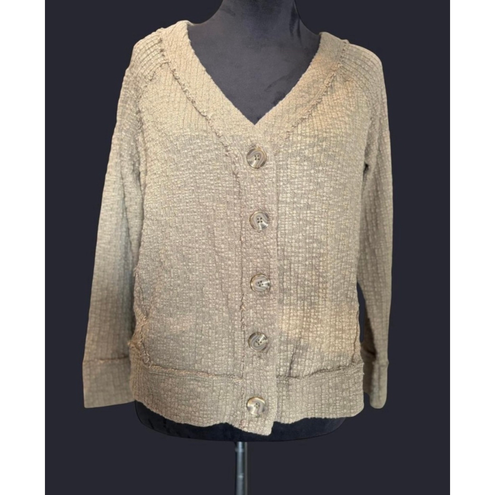 Women's Vince Camuto olive green button up new without tags